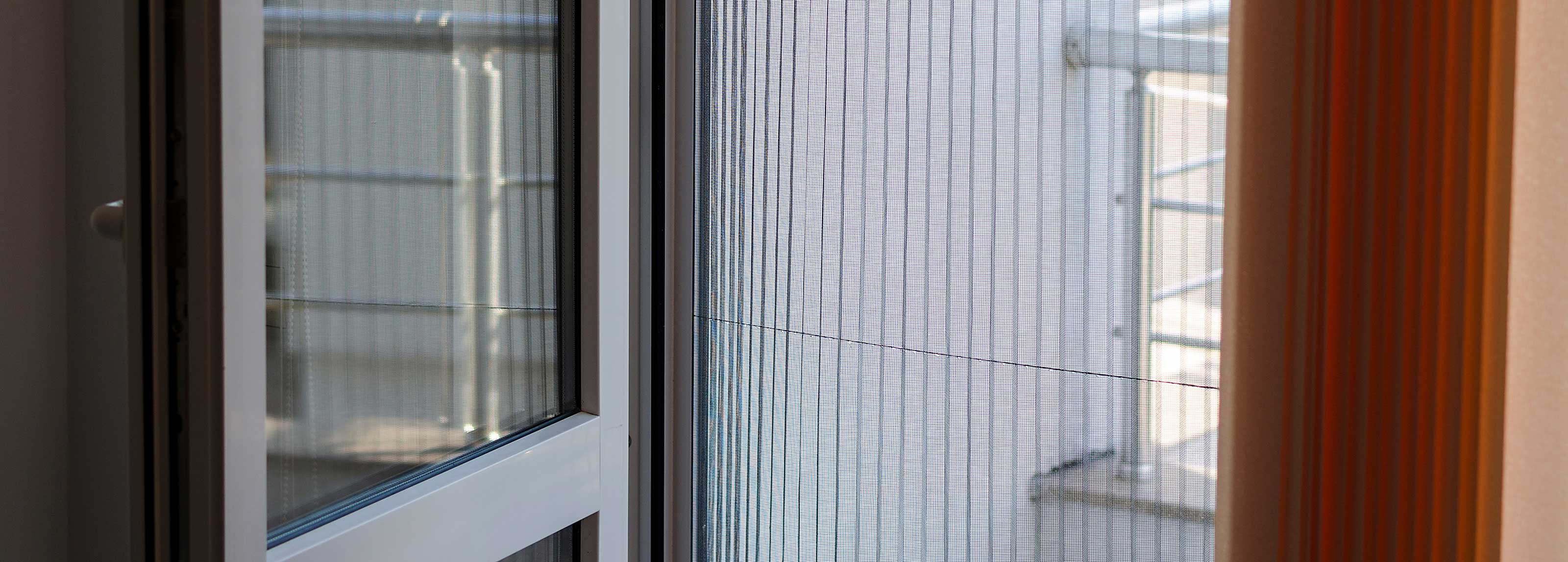 pleated door fly screen